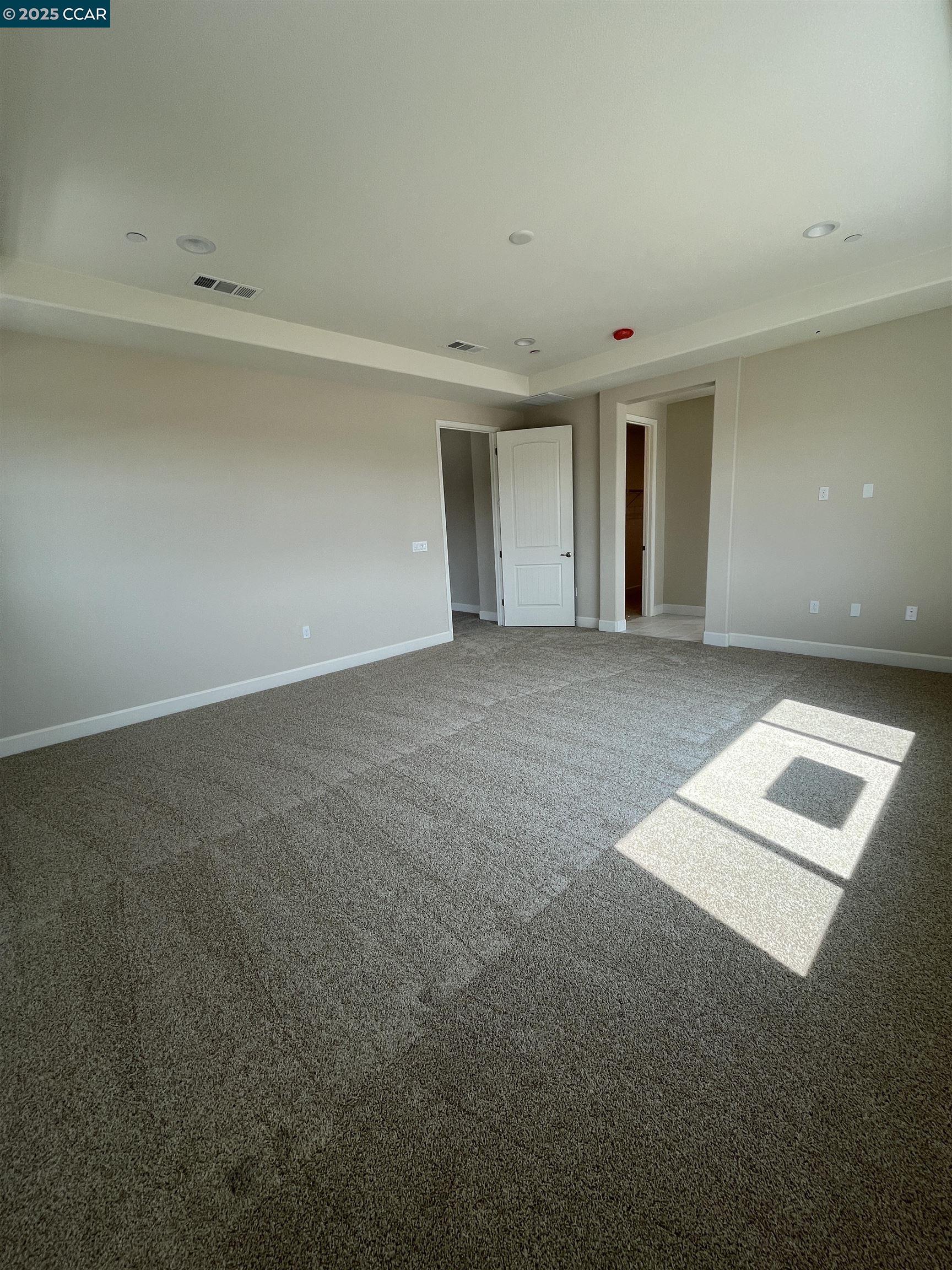 131 Orchard Way, Pittsburg, California 94565, 5 Bedrooms Bedrooms, 9 Rooms Rooms,3 BathroomsBathrooms,Residential,For Sale,131 Orchard Way,41103222
