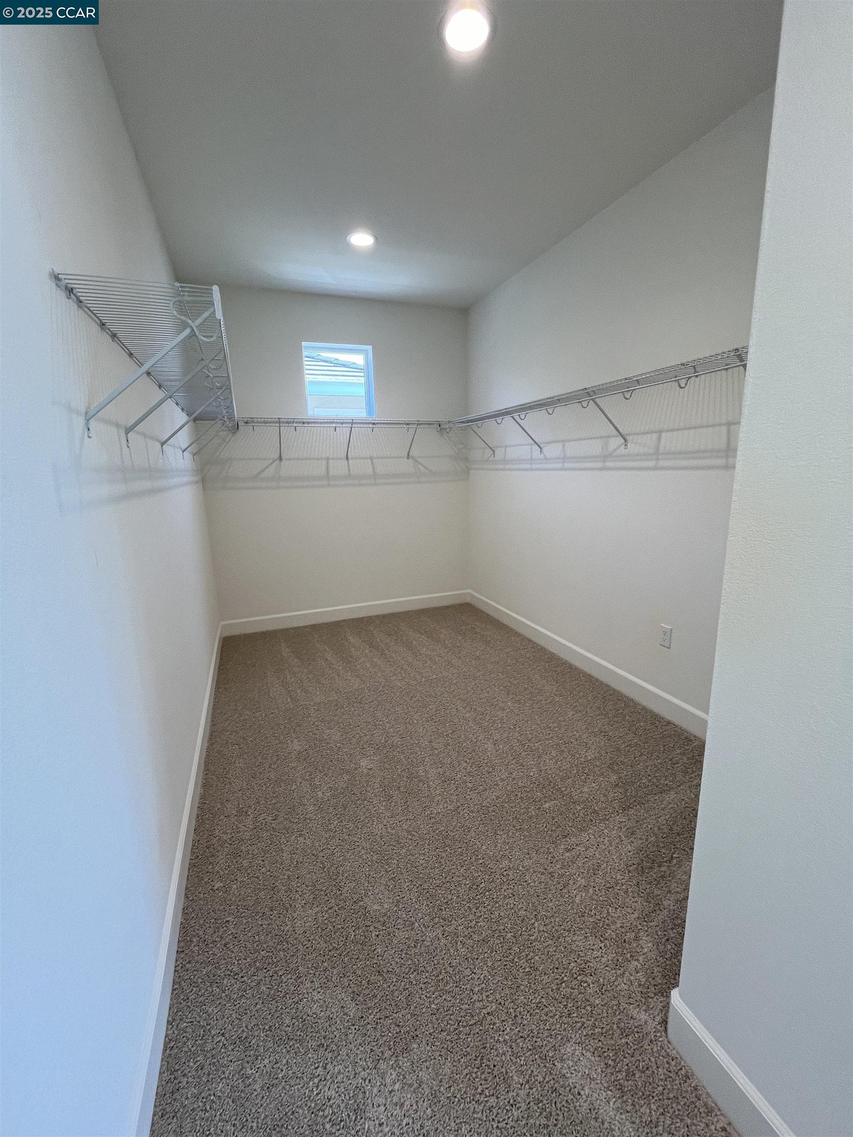 131 Orchard Way, Pittsburg, California 94565, 5 Bedrooms Bedrooms, 9 Rooms Rooms,3 BathroomsBathrooms,Residential,For Sale,131 Orchard Way,41103222