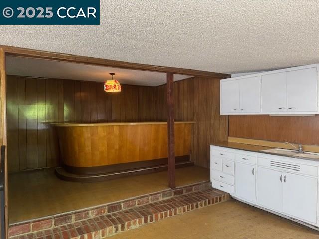 572 Meek Avenue, Hayward, California 94541, 2 Bedrooms Bedrooms, 8 Rooms Rooms,2 BathroomsBathrooms,Residential,For Sale,572 Meek Avenue,41103223