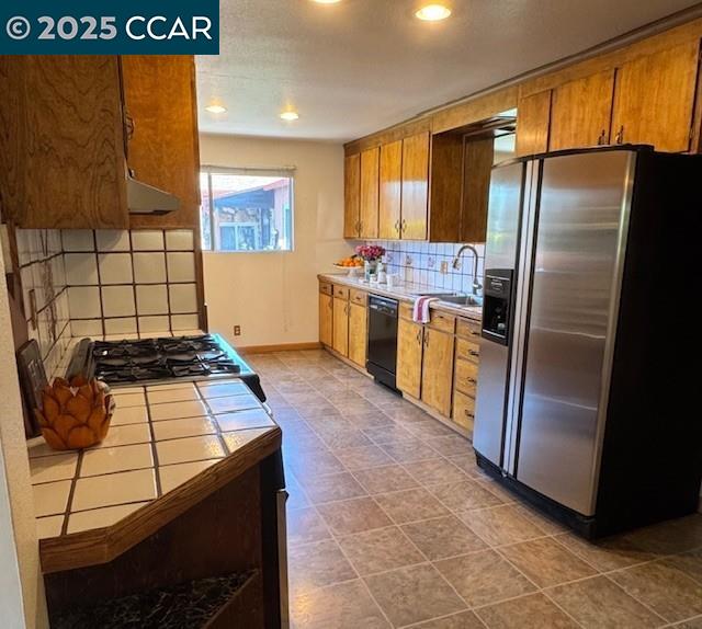 572 Meek Avenue, Hayward, California 94541, 2 Bedrooms Bedrooms, 8 Rooms Rooms,2 BathroomsBathrooms,Residential,For Sale,572 Meek Avenue,41103223