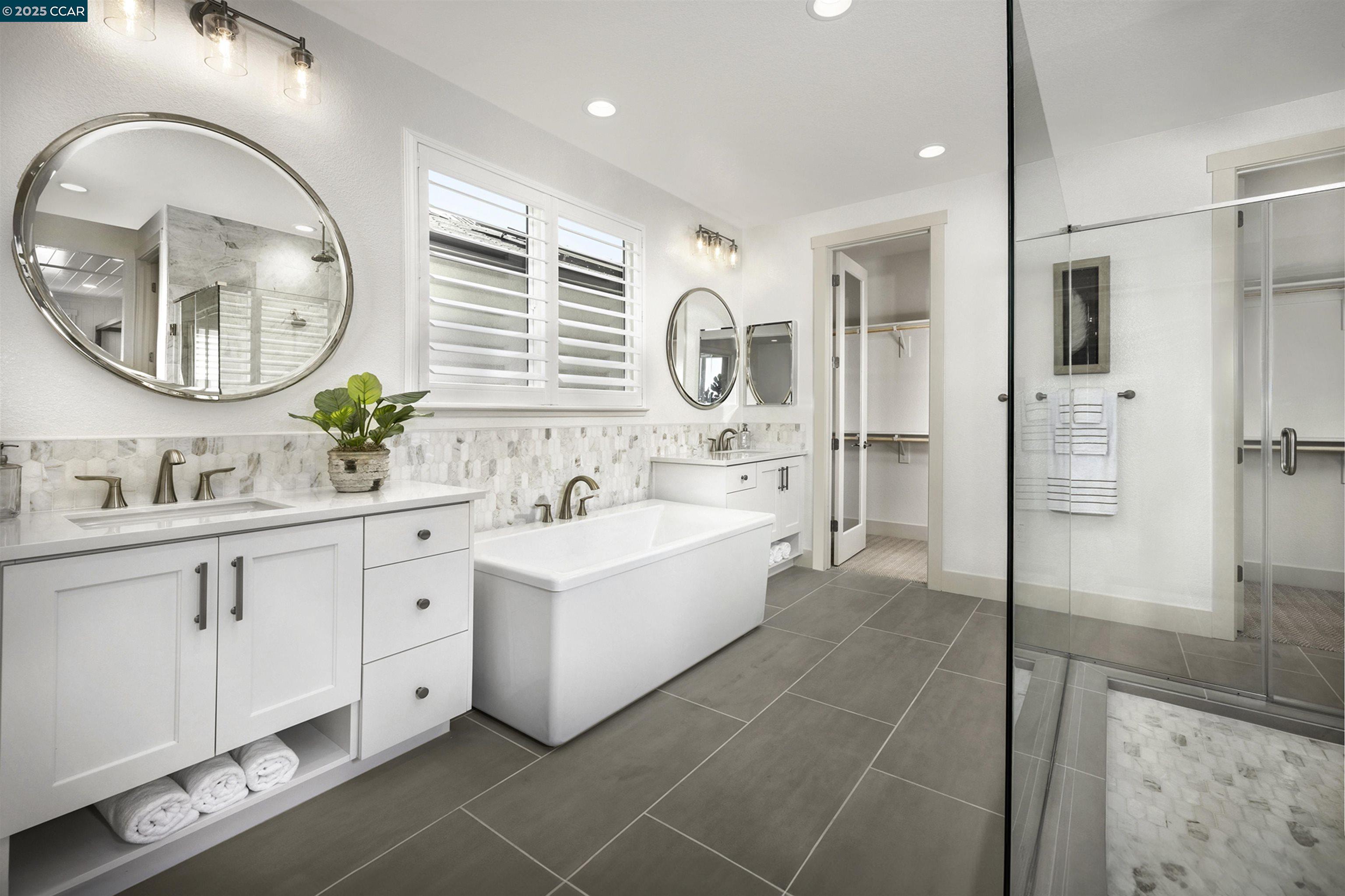 Detail Gallery Image 14 of 16 For 17576 Bushwick Lane, Lathrop,  CA 95330 - 5 Beds | 3/5 Baths