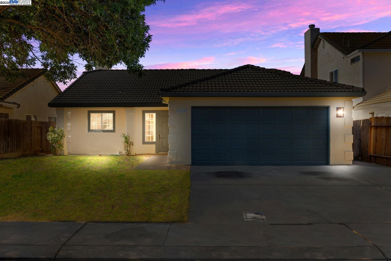 3408 Jamestown Dr, Modesto, California 95354, 3 Bedrooms Bedrooms, 6 Rooms Rooms,2 BathroomsBathrooms,Residential,For Sale,3408 Jamestown Dr,41103227