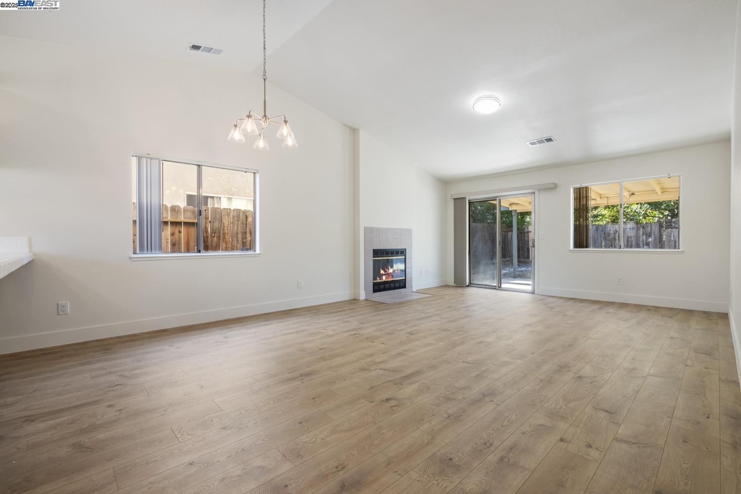 3408 Jamestown Dr, Modesto, California 95354, 3 Bedrooms Bedrooms, 6 Rooms Rooms,2 BathroomsBathrooms,Residential,For Sale,3408 Jamestown Dr,41103227