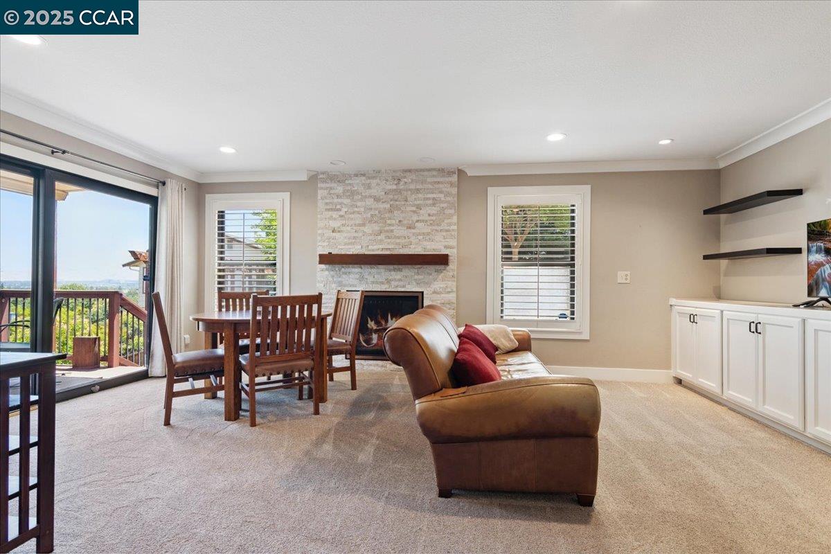 Detail Gallery Image 27 of 43 For 65 Saint Thomas, Pleasant Hill,  CA 94523 - 4 Beds | 2/1 Baths