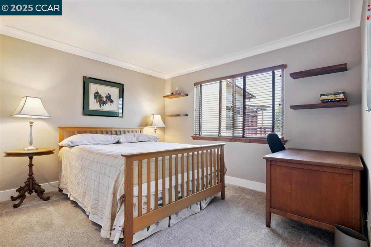 Detail Gallery Image 29 of 43 For 65 Saint Thomas, Pleasant Hill,  CA 94523 - 4 Beds | 2/1 Baths
