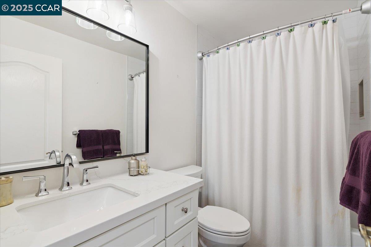 Detail Gallery Image 31 of 43 For 65 Saint Thomas, Pleasant Hill,  CA 94523 - 4 Beds | 2/1 Baths