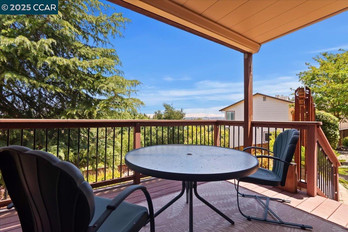 Detail Gallery Image 33 of 43 For 65 Saint Thomas, Pleasant Hill,  CA 94523 - 4 Beds | 2/1 Baths