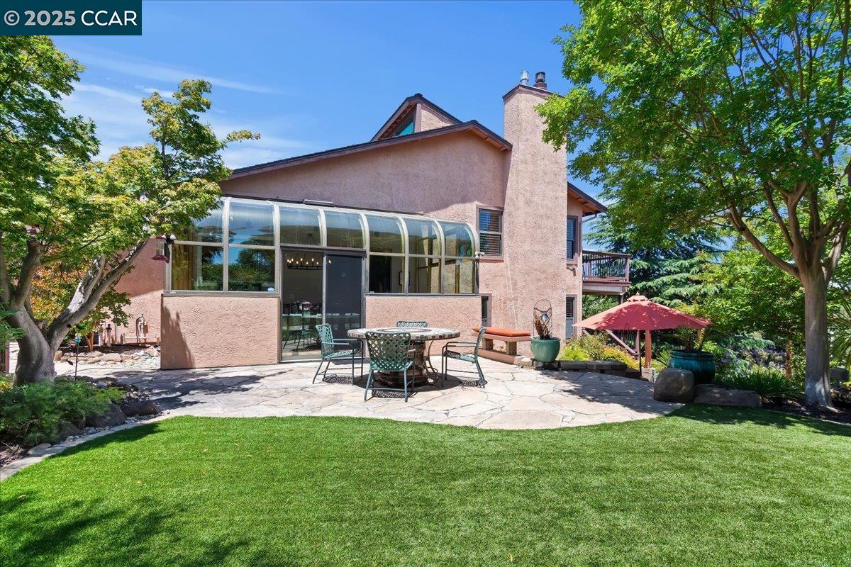 Detail Gallery Image 39 of 43 For 65 Saint Thomas, Pleasant Hill,  CA 94523 - 4 Beds | 2/1 Baths