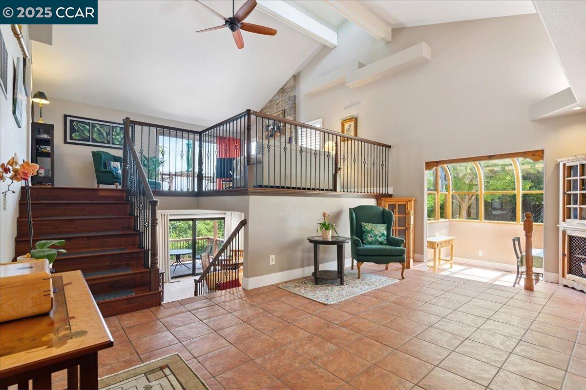 Detail Gallery Image 5 of 43 For 65 Saint Thomas, Pleasant Hill,  CA 94523 - 4 Beds | 2/1 Baths