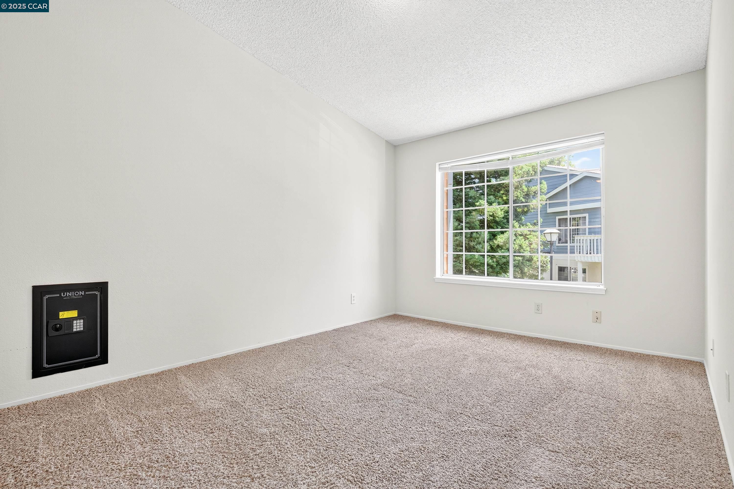 Photo #19: 41103230 Listing: Photo #19