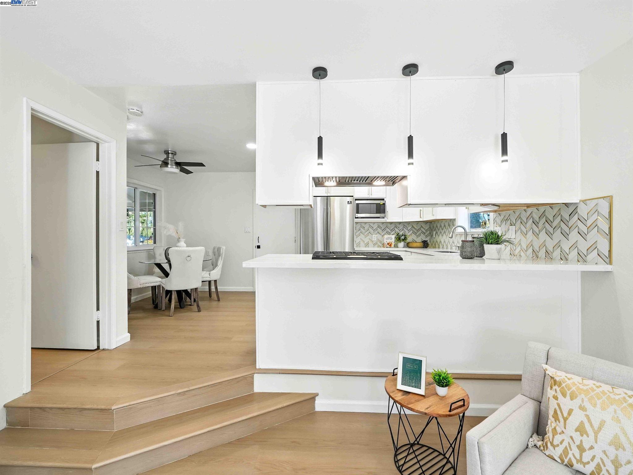 Detail Gallery Image 14 of 42 For 3282 Canterbury Ct, Fremont,  CA 94536 - 3 Beds | 2 Baths