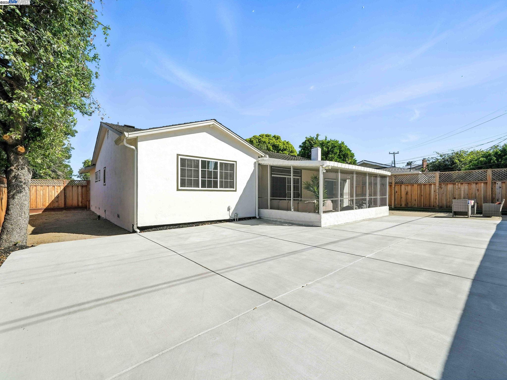 Detail Gallery Image 31 of 42 For 3282 Canterbury Ct, Fremont,  CA 94536 - 3 Beds | 2 Baths