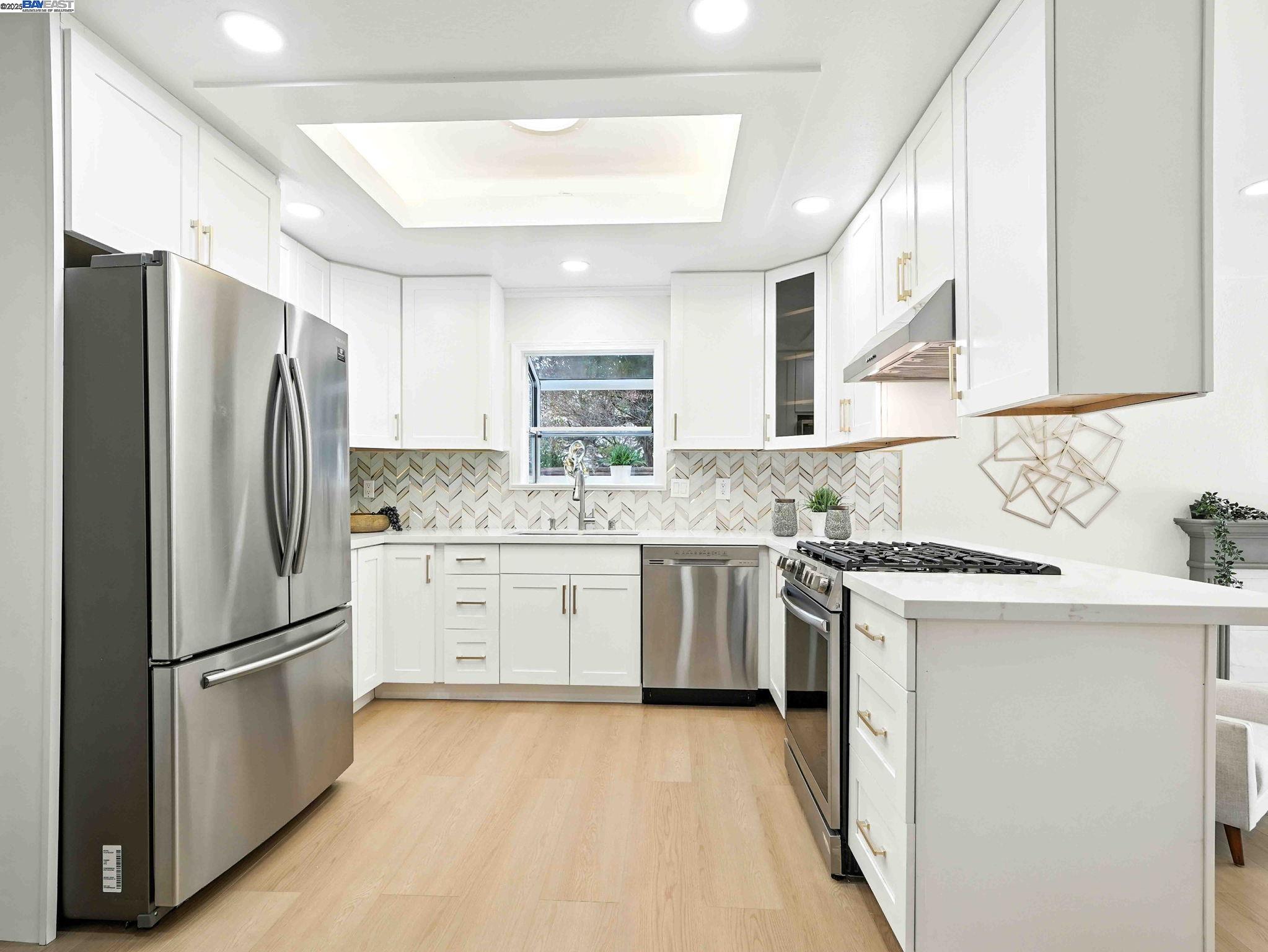 Detail Gallery Image 7 of 42 For 3282 Canterbury Ct, Fremont,  CA 94536 - 3 Beds | 2 Baths