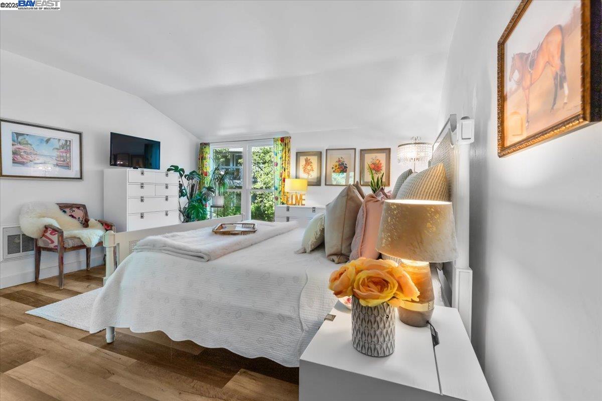 Detail Gallery Image 26 of 44 For 2067 Ascot Dr #245,  Moraga,  CA 94556 - 1 Beds | 1 Baths