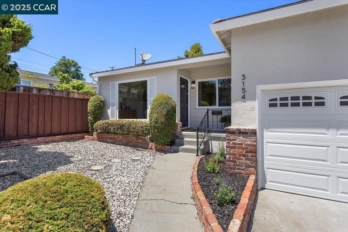 3154 Dominic Dr, Castro Valley, California 94546, 3 Bedrooms Bedrooms, 5 Rooms Rooms,1 BathroomBathrooms,Residential,For Sale,3154 Dominic Dr,41103233