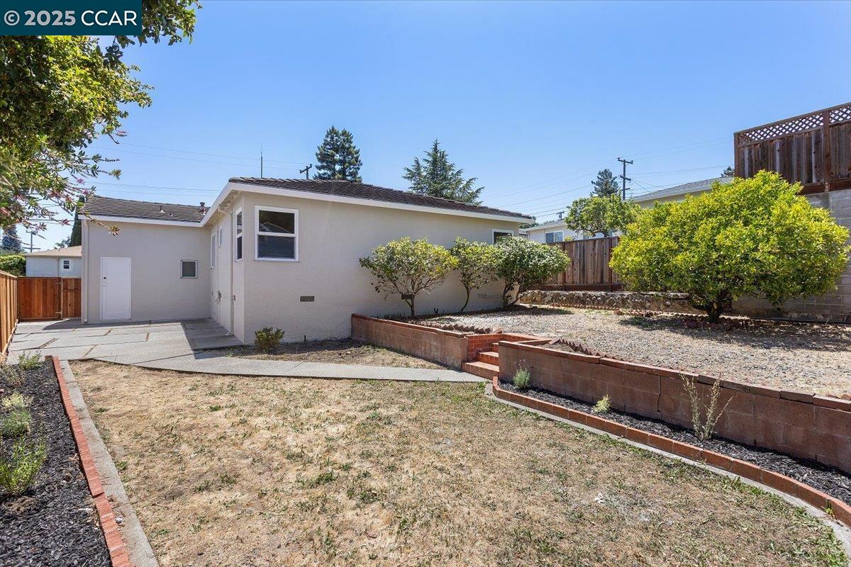 3154 Dominic Dr, Castro Valley, California 94546, 3 Bedrooms Bedrooms, 5 Rooms Rooms,1 BathroomBathrooms,Residential,For Sale,3154 Dominic Dr,41103233