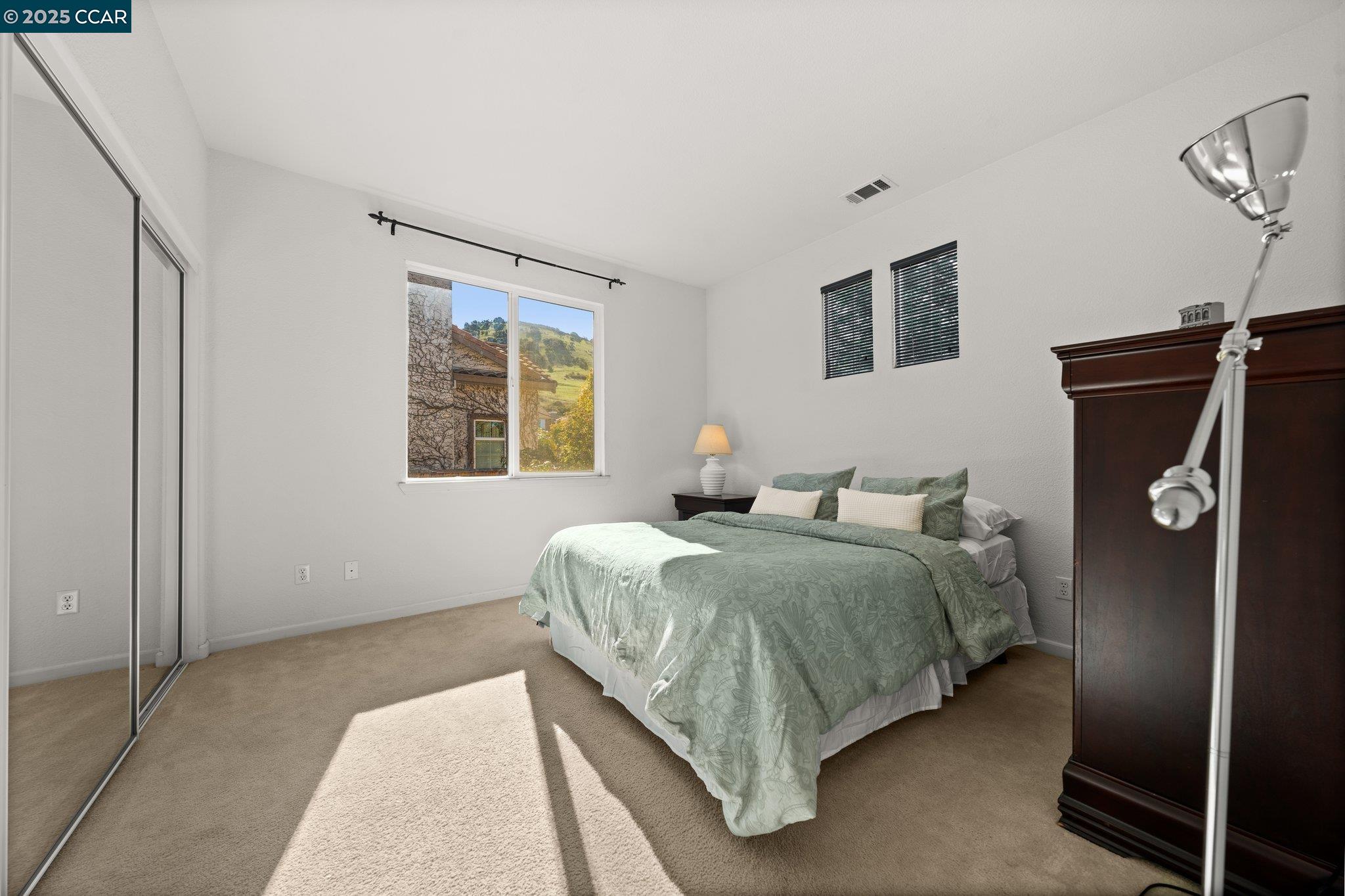 868 Deer Spring Cir, Concord, California 94521, 5 Bedrooms Bedrooms, 11 Rooms Rooms,3 BathroomsBathrooms,Residential,For Sale,868 Deer Spring Cir,41103235