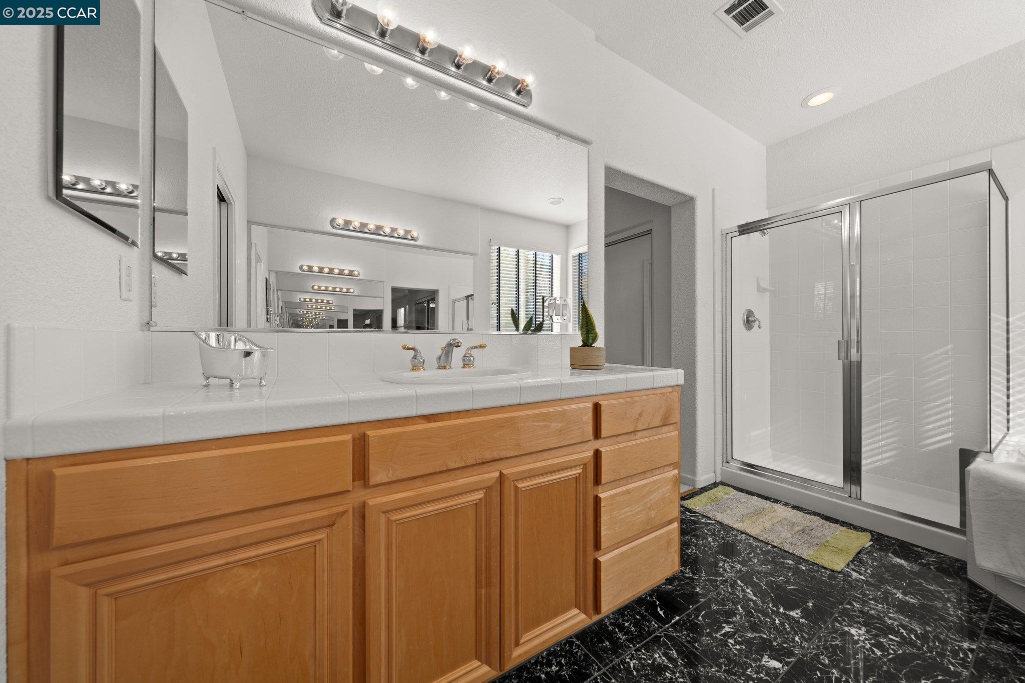 868 Deer Spring Cir, Concord, California 94521, 5 Bedrooms Bedrooms, 11 Rooms Rooms,3 BathroomsBathrooms,Residential,For Sale,868 Deer Spring Cir,41103235
