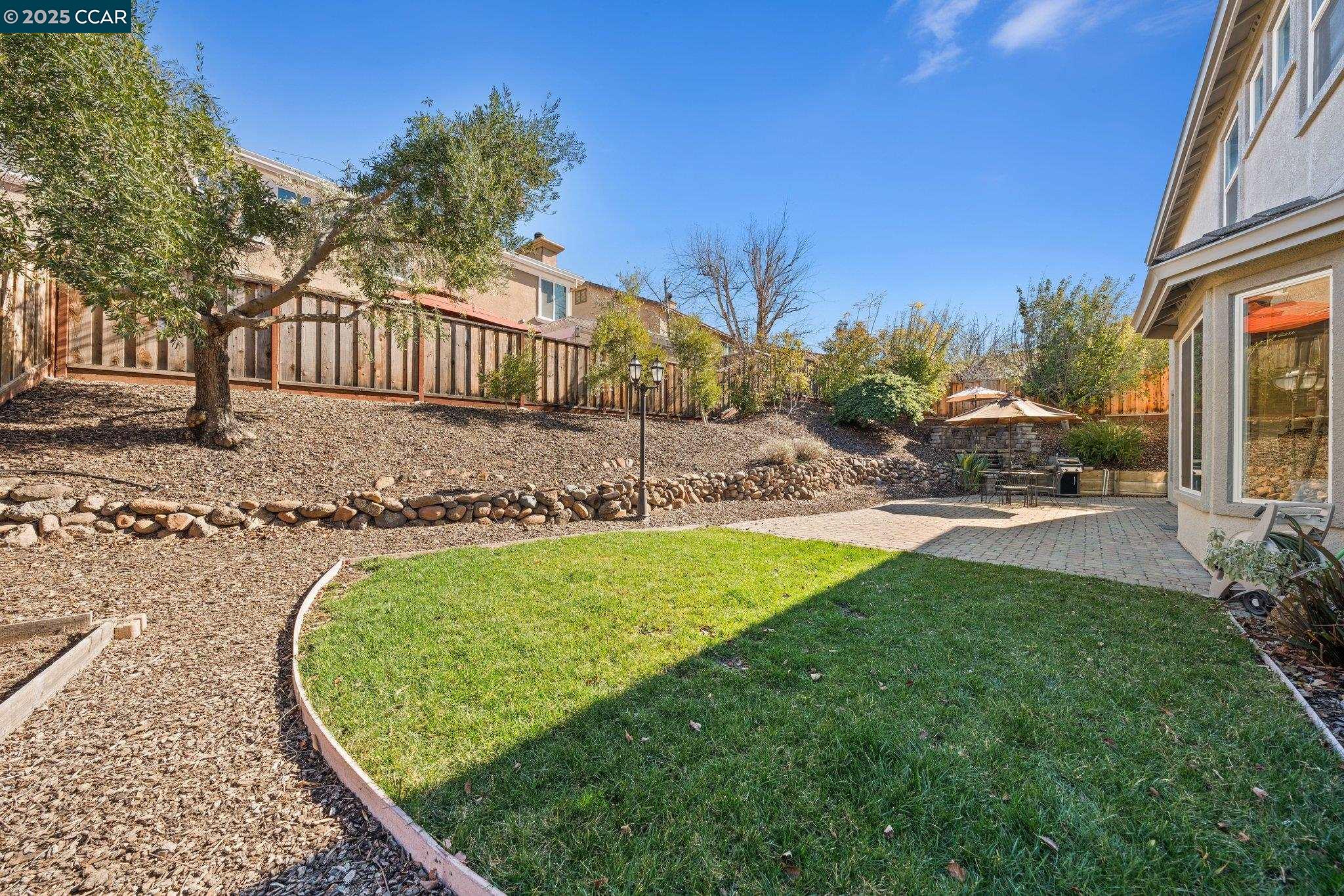 868 Deer Spring Cir, Concord, California 94521, 5 Bedrooms Bedrooms, 11 Rooms Rooms,3 BathroomsBathrooms,Residential,For Sale,868 Deer Spring Cir,41103235