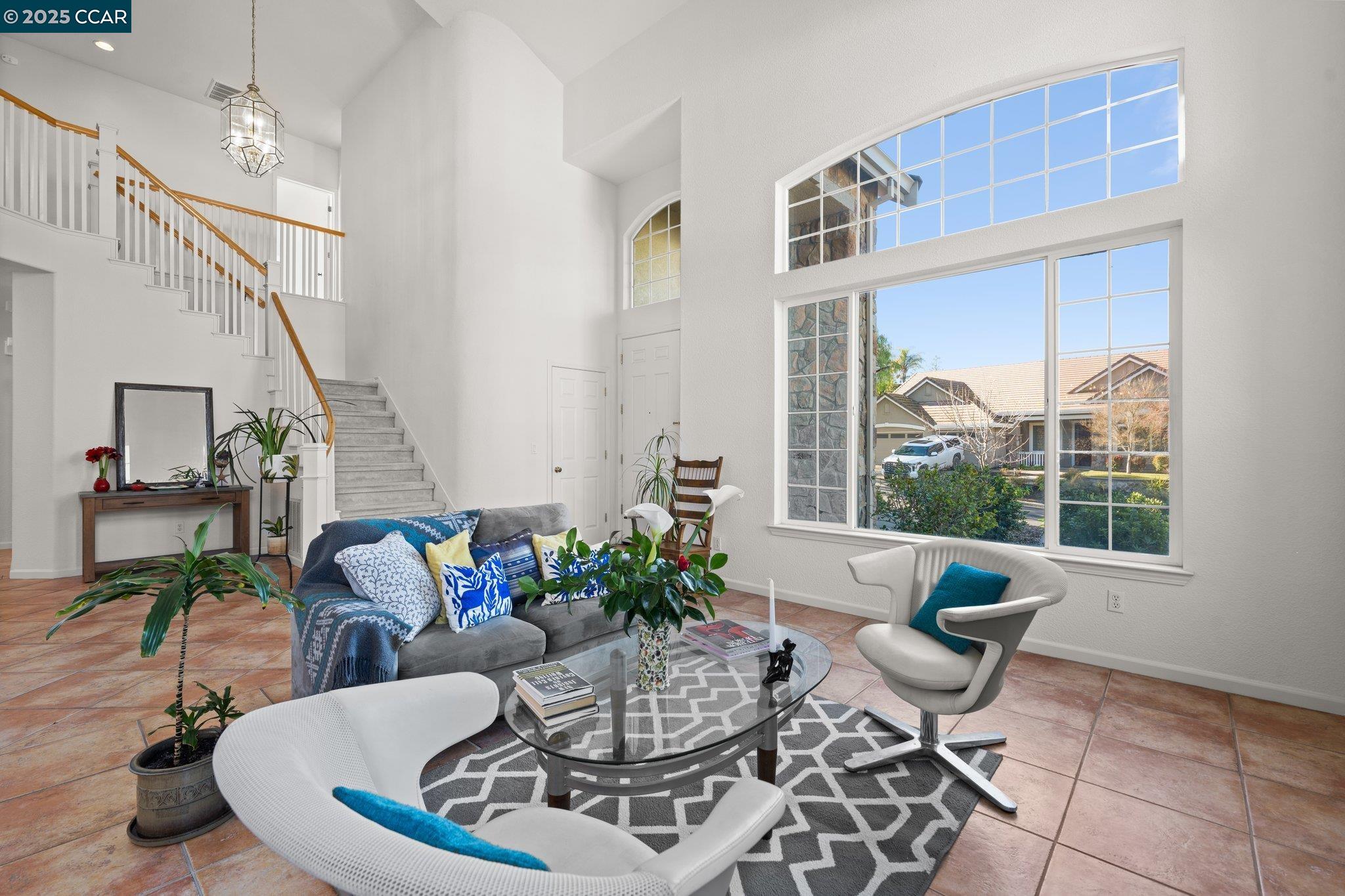 868 Deer Spring Cir, Concord, California 94521, 5 Bedrooms Bedrooms, 11 Rooms Rooms,3 BathroomsBathrooms,Residential,For Sale,868 Deer Spring Cir,41103235