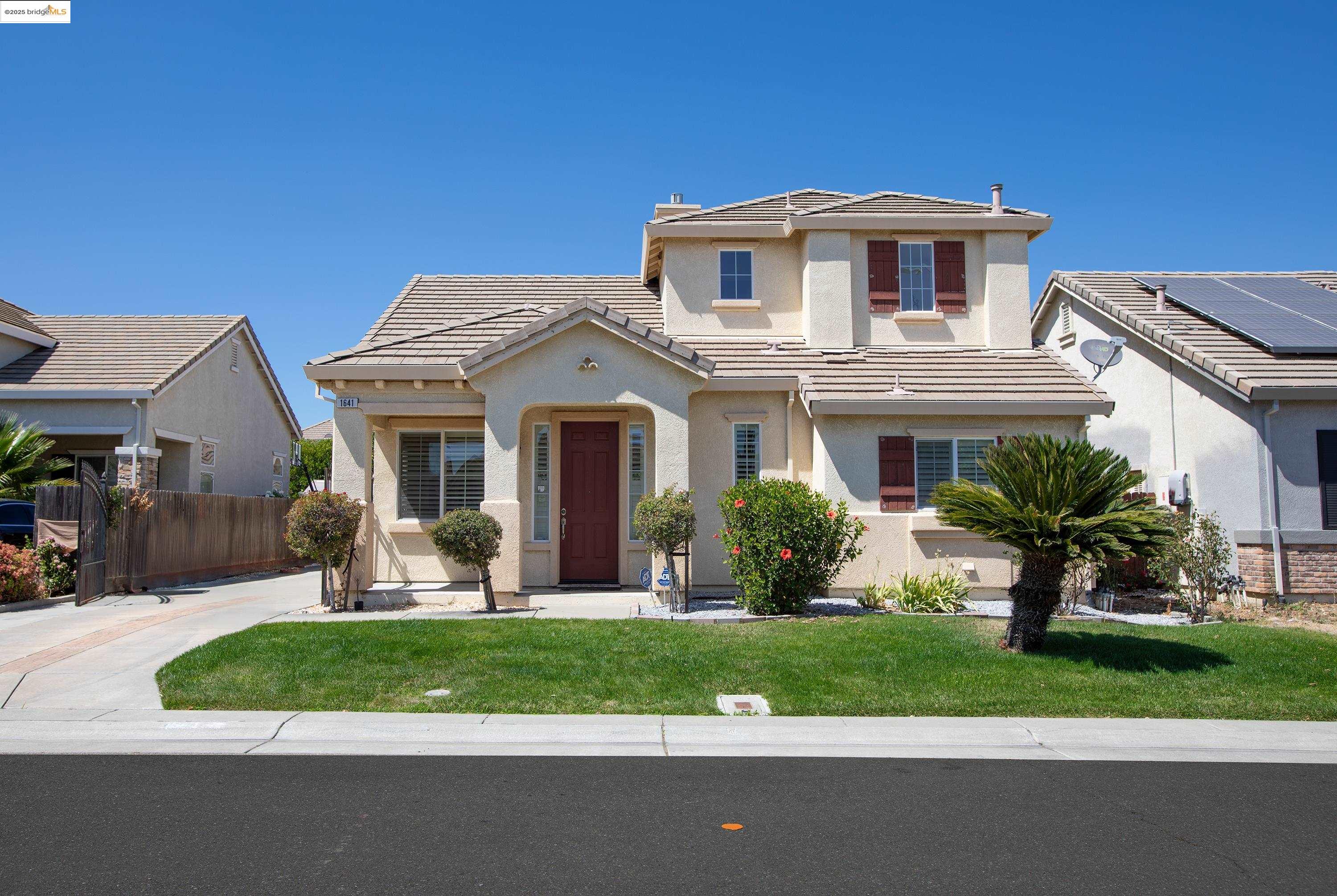 Front Image Thumbnail for EB41103236