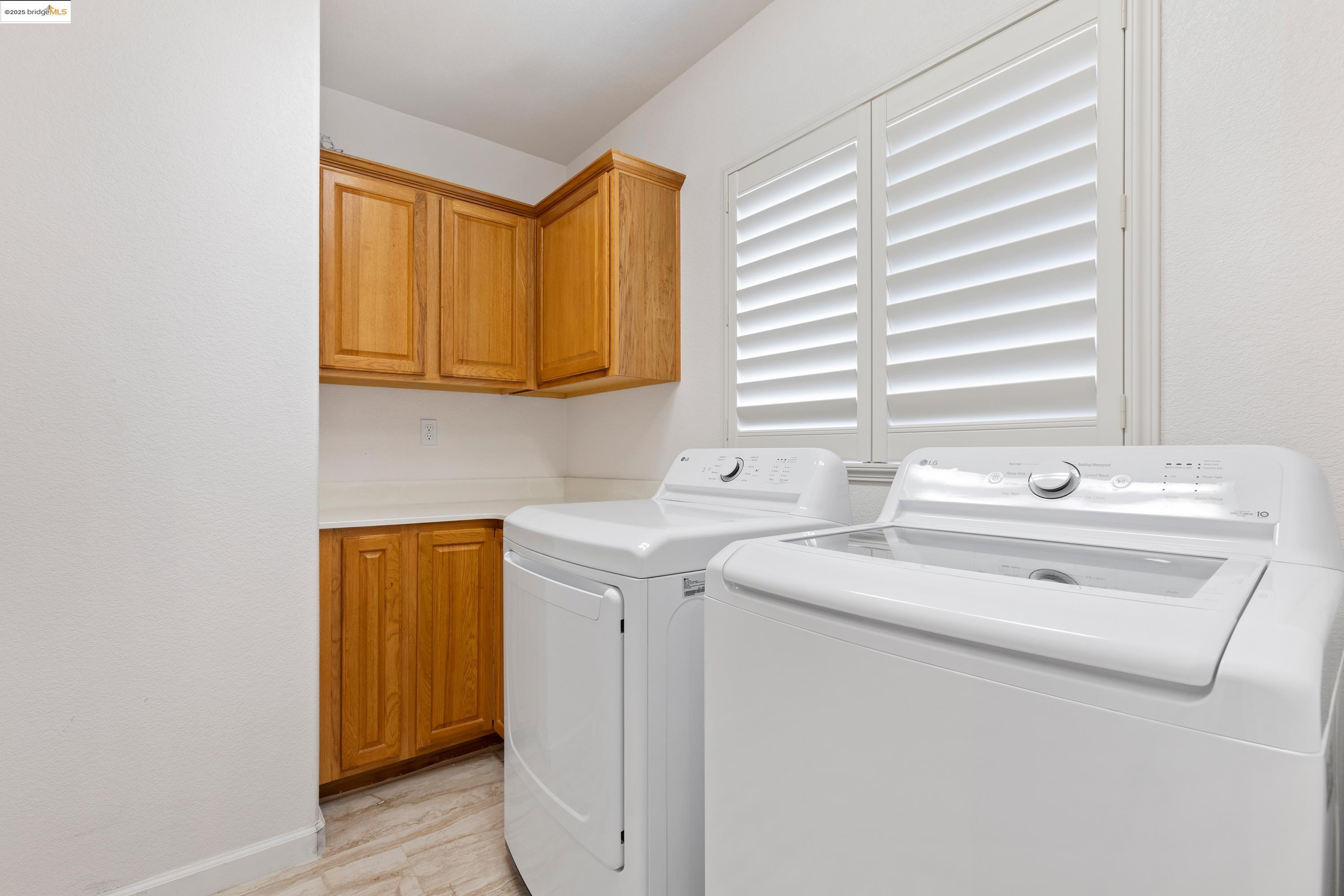 Detail Gallery Image 20 of 25 For 1641 Tucson Circle, Suisun City,  CA 94585 - 3 Beds | 2/1 Baths