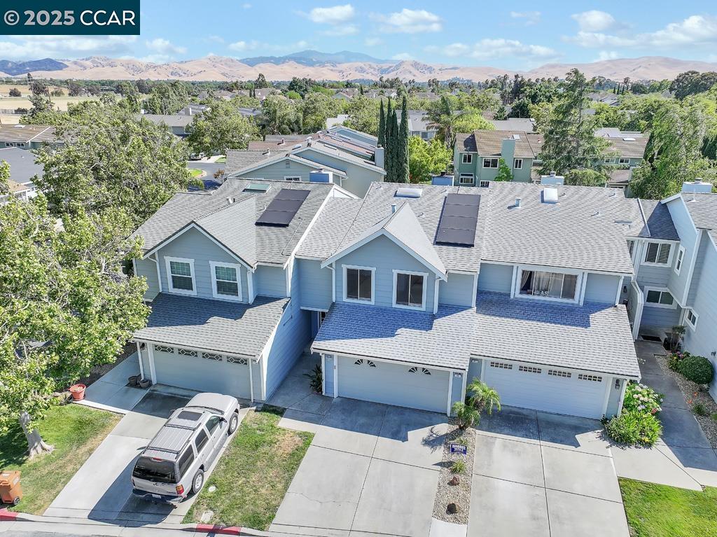 65 Edgewater Pl, Pittsburg, California 94565, 4 Bedrooms Bedrooms, 8 Rooms Rooms,2 BathroomsBathrooms,Residential,For Sale,65 Edgewater Pl,41103240