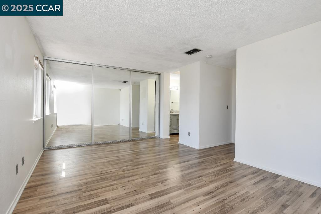 65 Edgewater Pl, Pittsburg, California 94565, 4 Bedrooms Bedrooms, 8 Rooms Rooms,2 BathroomsBathrooms,Residential,For Sale,65 Edgewater Pl,41103240