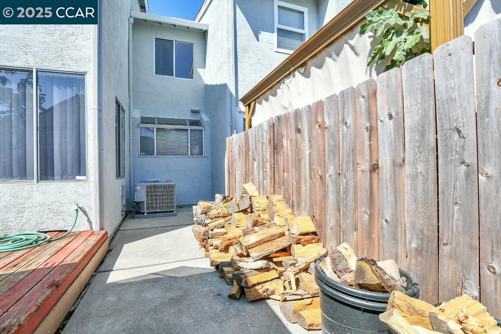 65 Edgewater Pl, Pittsburg, California 94565, 4 Bedrooms Bedrooms, 8 Rooms Rooms,2 BathroomsBathrooms,Residential,For Sale,65 Edgewater Pl,41103240