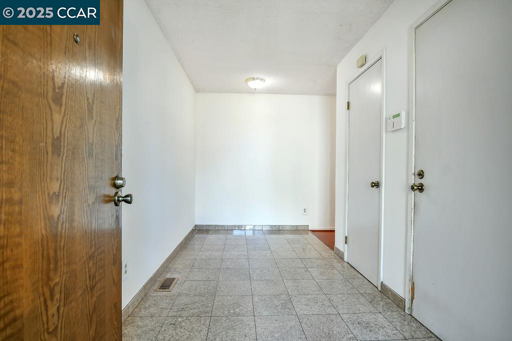 65 Edgewater Pl, Pittsburg, California 94565, 4 Bedrooms Bedrooms, 8 Rooms Rooms,2 BathroomsBathrooms,Residential,For Sale,65 Edgewater Pl,41103240
