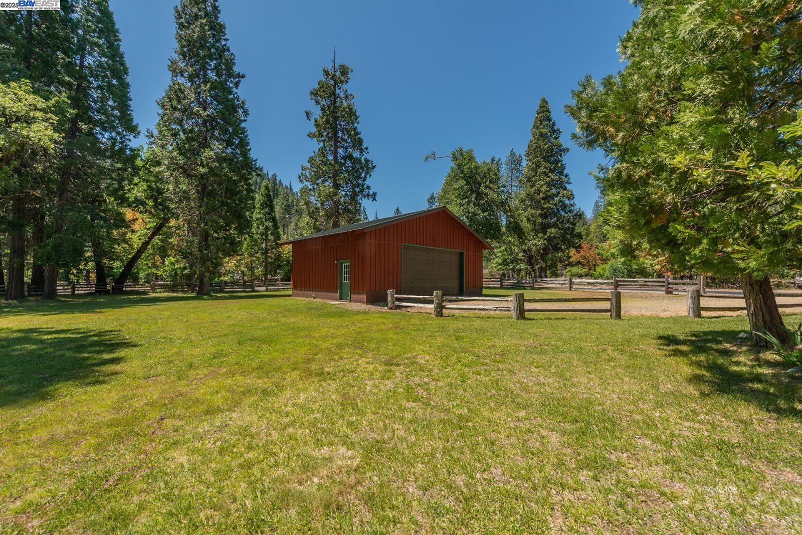 30 Dorleska Ct., Trinity Center, California 96091, 2 Bedrooms Bedrooms, 8 Rooms Rooms,2 BathroomsBathrooms,Residential,For Sale,30 Dorleska Ct.,41103242