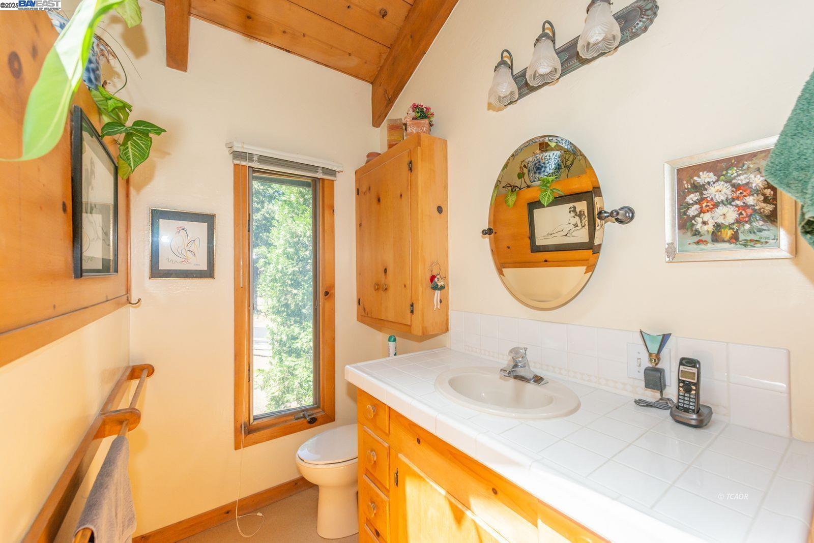 30 Dorleska Ct., Trinity Center, California 96091, 2 Bedrooms Bedrooms, 8 Rooms Rooms,2 BathroomsBathrooms,Residential,For Sale,30 Dorleska Ct.,41103242
