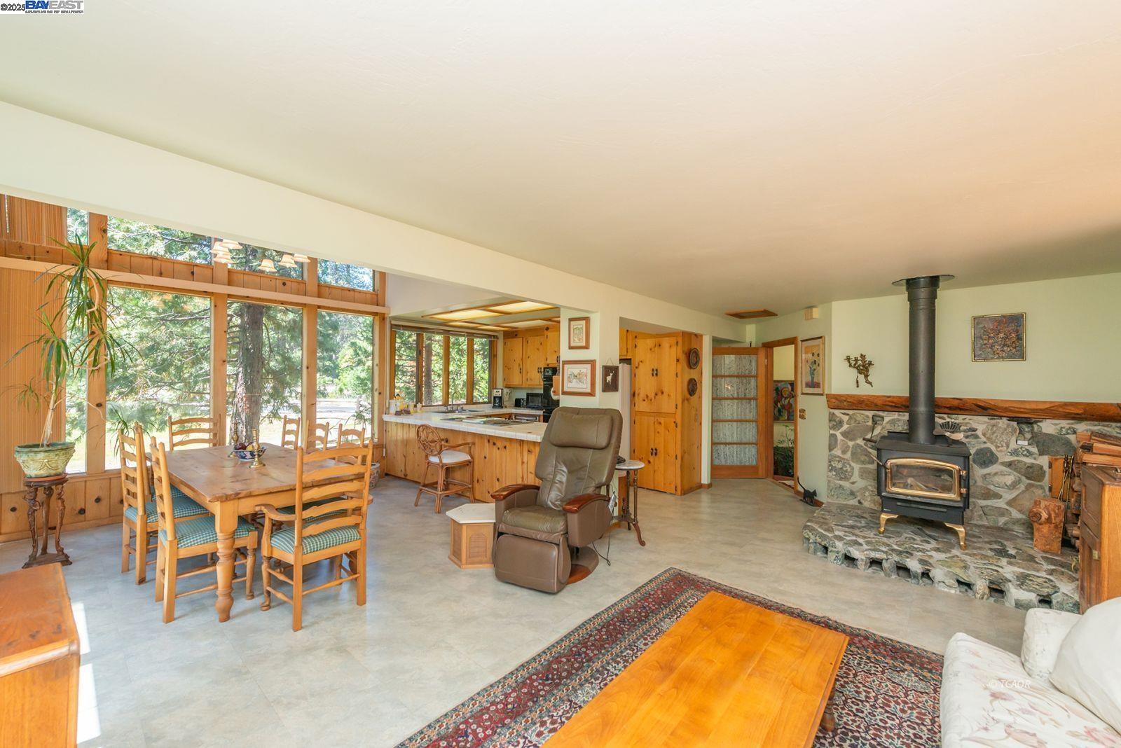 30 Dorleska Ct., Trinity Center, California 96091, 2 Bedrooms Bedrooms, 8 Rooms Rooms,2 BathroomsBathrooms,Residential,For Sale,30 Dorleska Ct.,41103242
