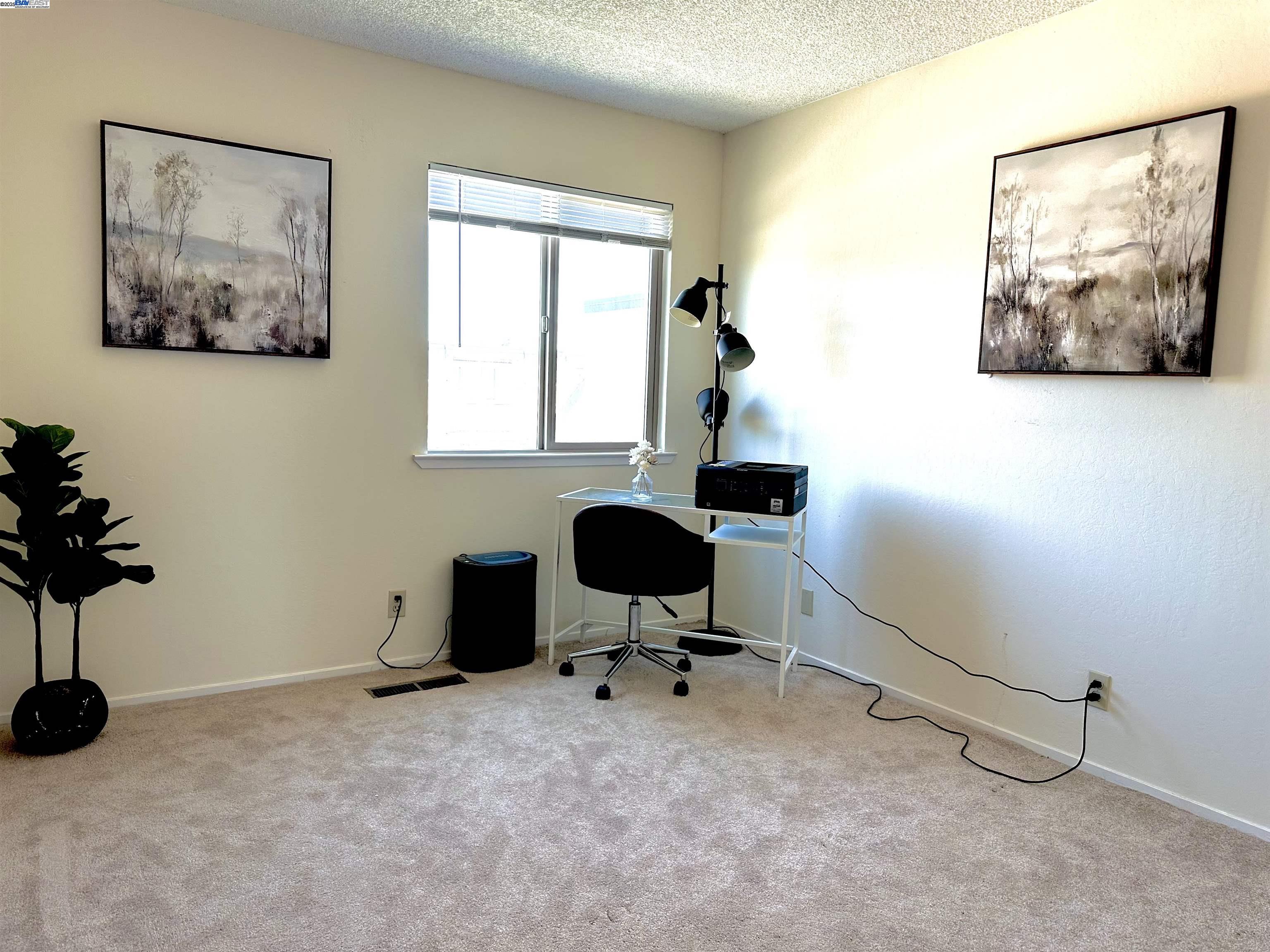 Detail Gallery Image 20 of 25 For 3521 Oleander, Alameda,  CA 94502 - 3 Beds | 1/1 Baths