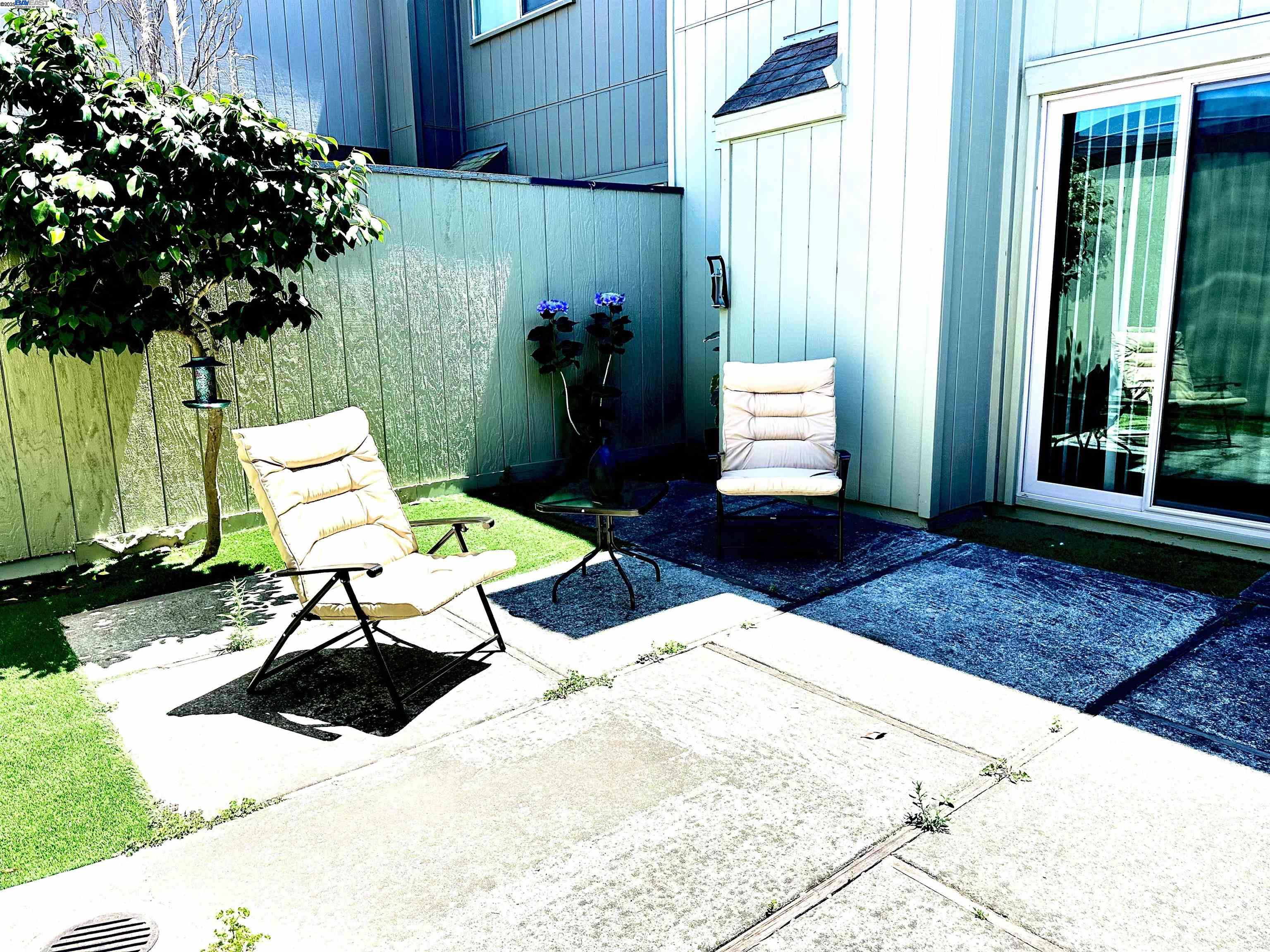 Detail Gallery Image 21 of 25 For 3521 Oleander, Alameda,  CA 94502 - 3 Beds | 1/1 Baths