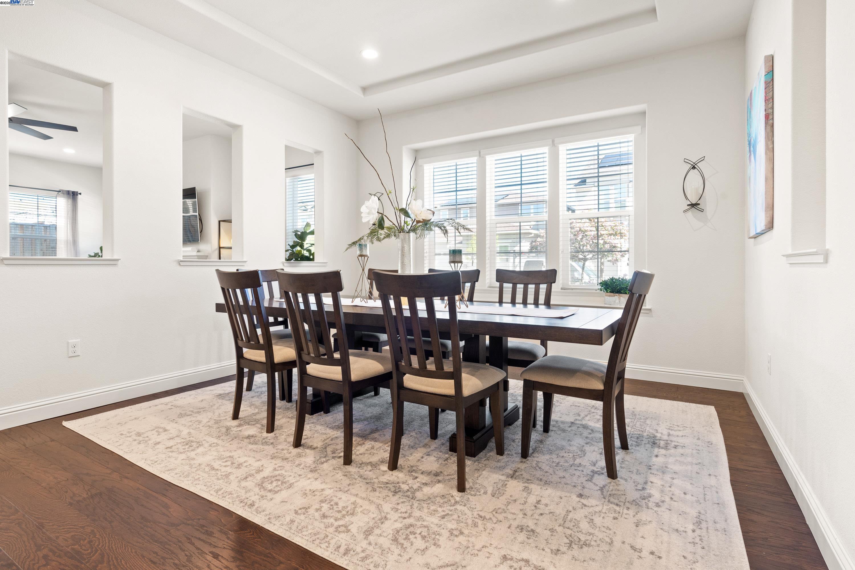 Detail Gallery Image 15 of 60 For 4440 Pine Mountain Way, Dublin,  CA 94568 - 5 Beds | 5/1 Baths