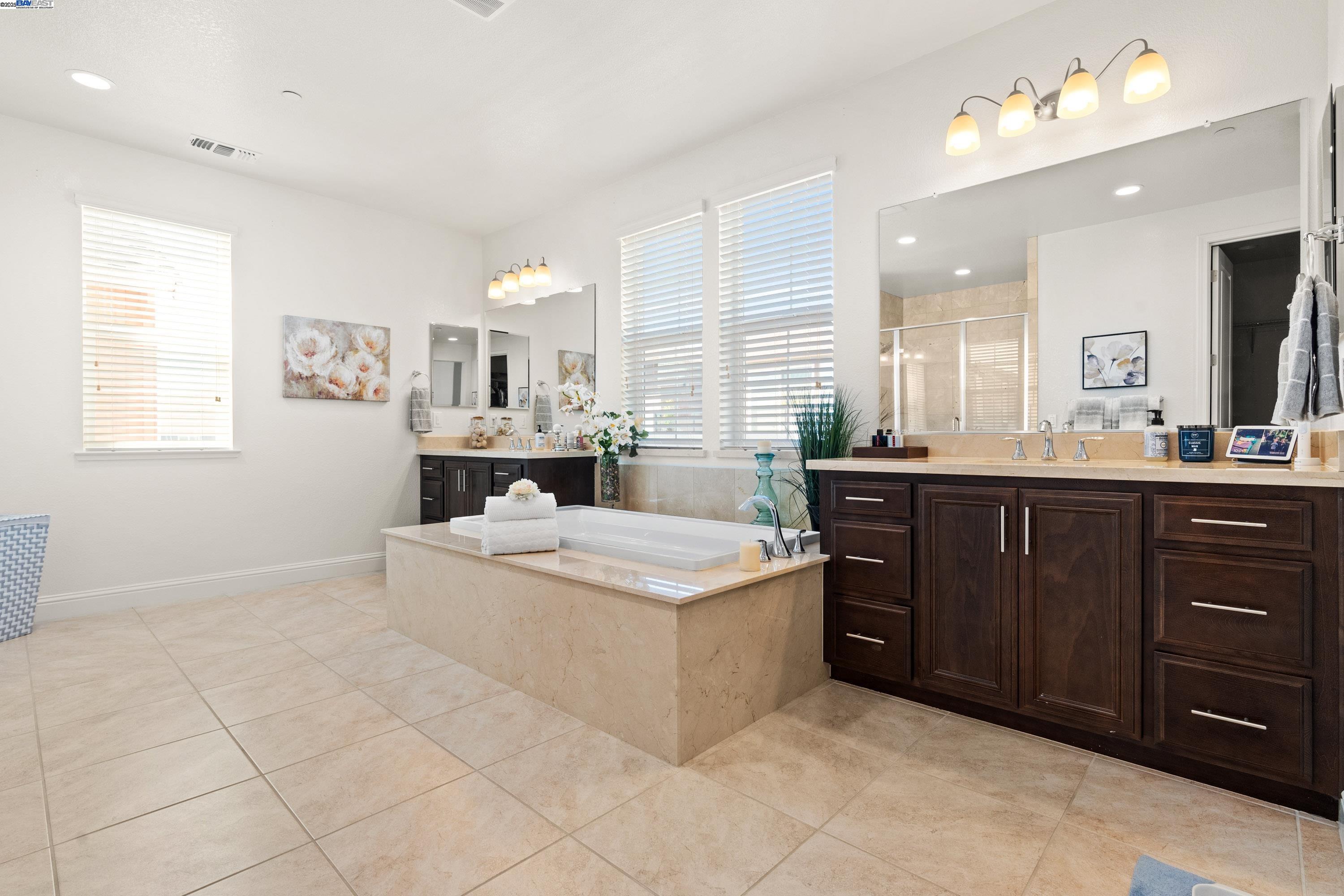 Detail Gallery Image 34 of 60 For 4440 Pine Mountain Way, Dublin,  CA 94568 - 5 Beds | 5/1 Baths