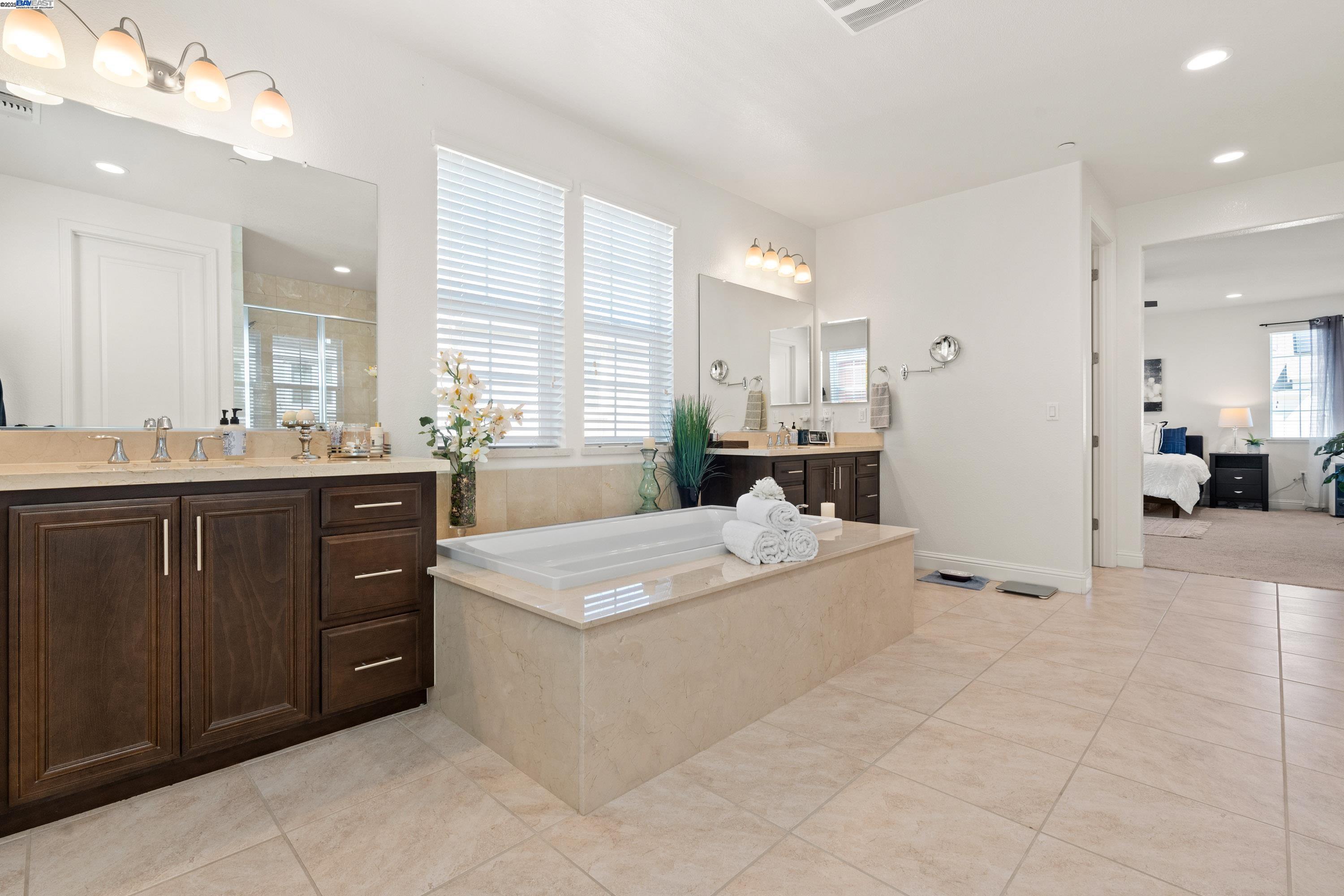 Detail Gallery Image 35 of 60 For 4440 Pine Mountain Way, Dublin,  CA 94568 - 5 Beds | 5/1 Baths