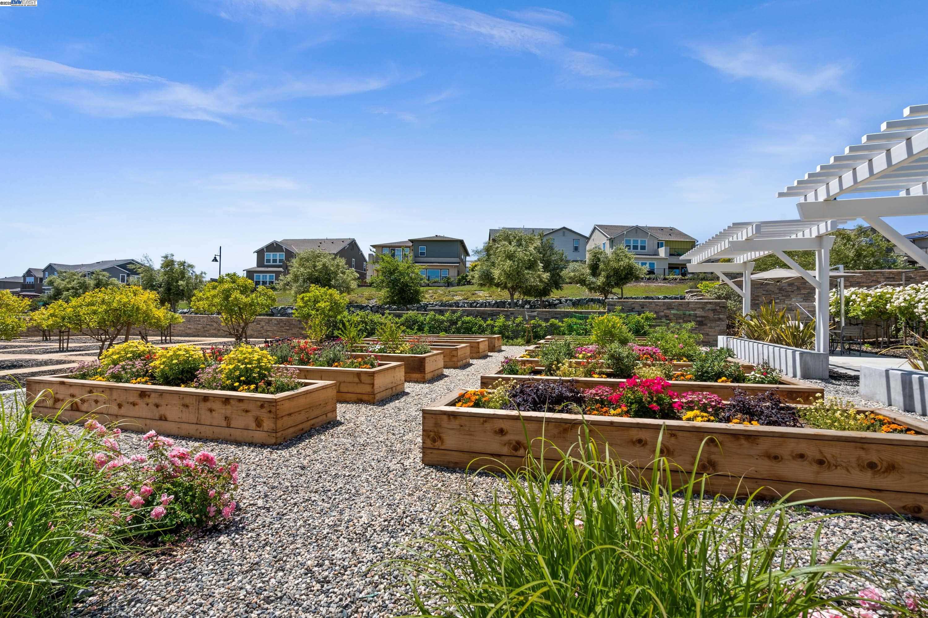 Detail Gallery Image 55 of 60 For 4440 Pine Mountain Way, Dublin,  CA 94568 - 5 Beds | 5/1 Baths