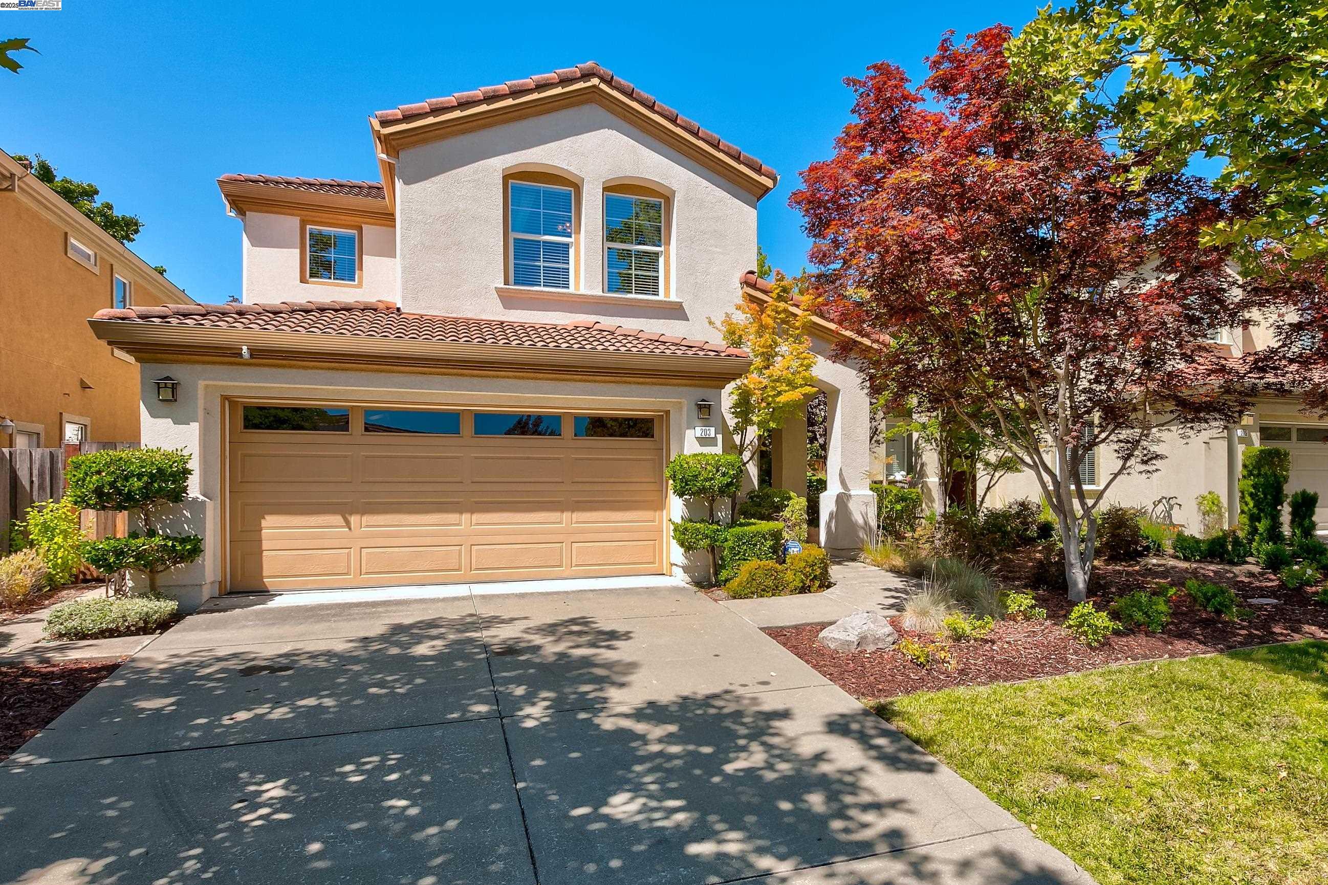 Detail Gallery Image 1 of 1 For 203 Azalea Ln, San Ramon,  CA 94582 - 4 Beds | 3 Baths