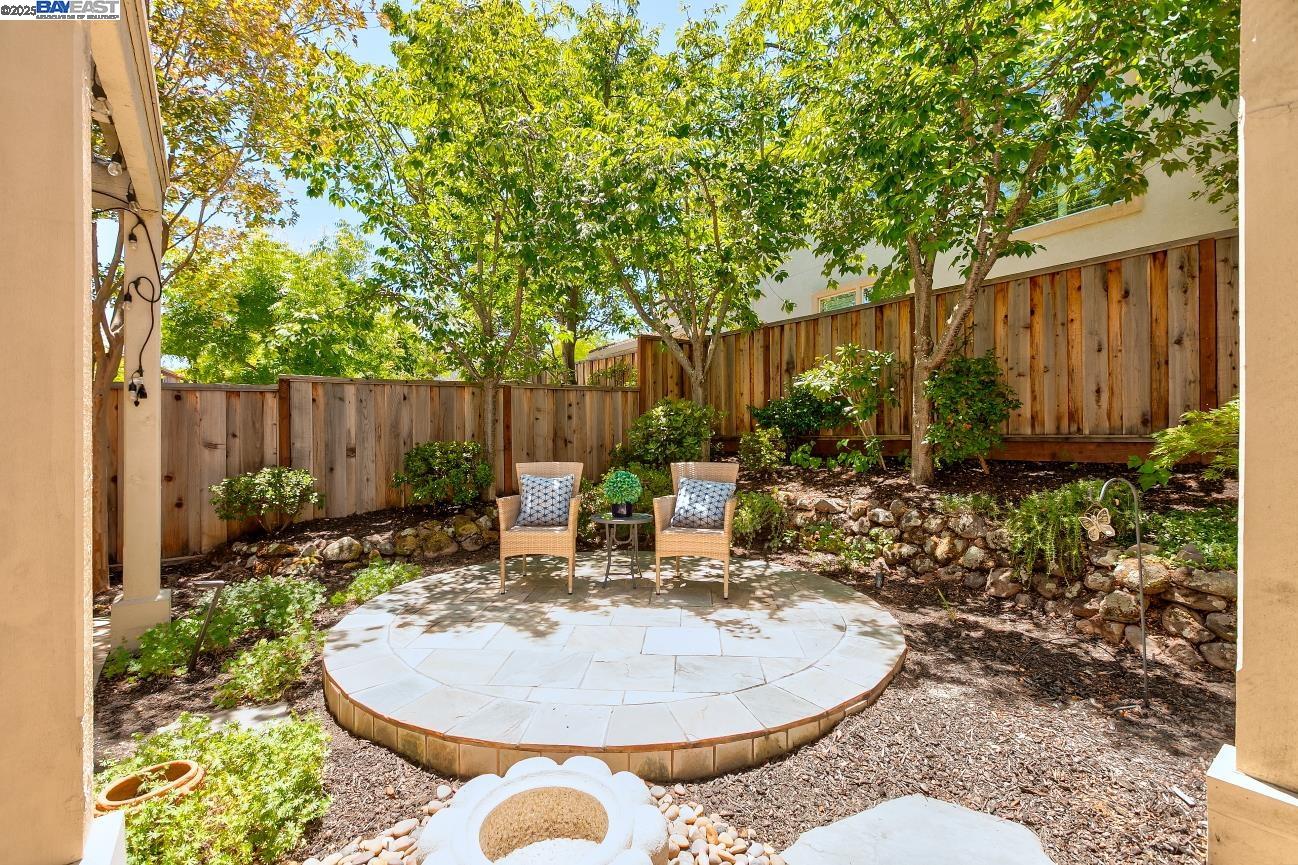 Detail Gallery Image 31 of 32 For 203 Azalea Ln, San Ramon,  CA 94582 - 4 Beds | 3 Baths