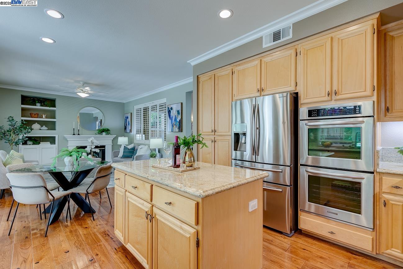 Detail Gallery Image 9 of 32 For 203 Azalea Ln, San Ramon,  CA 94582 - 4 Beds | 3 Baths