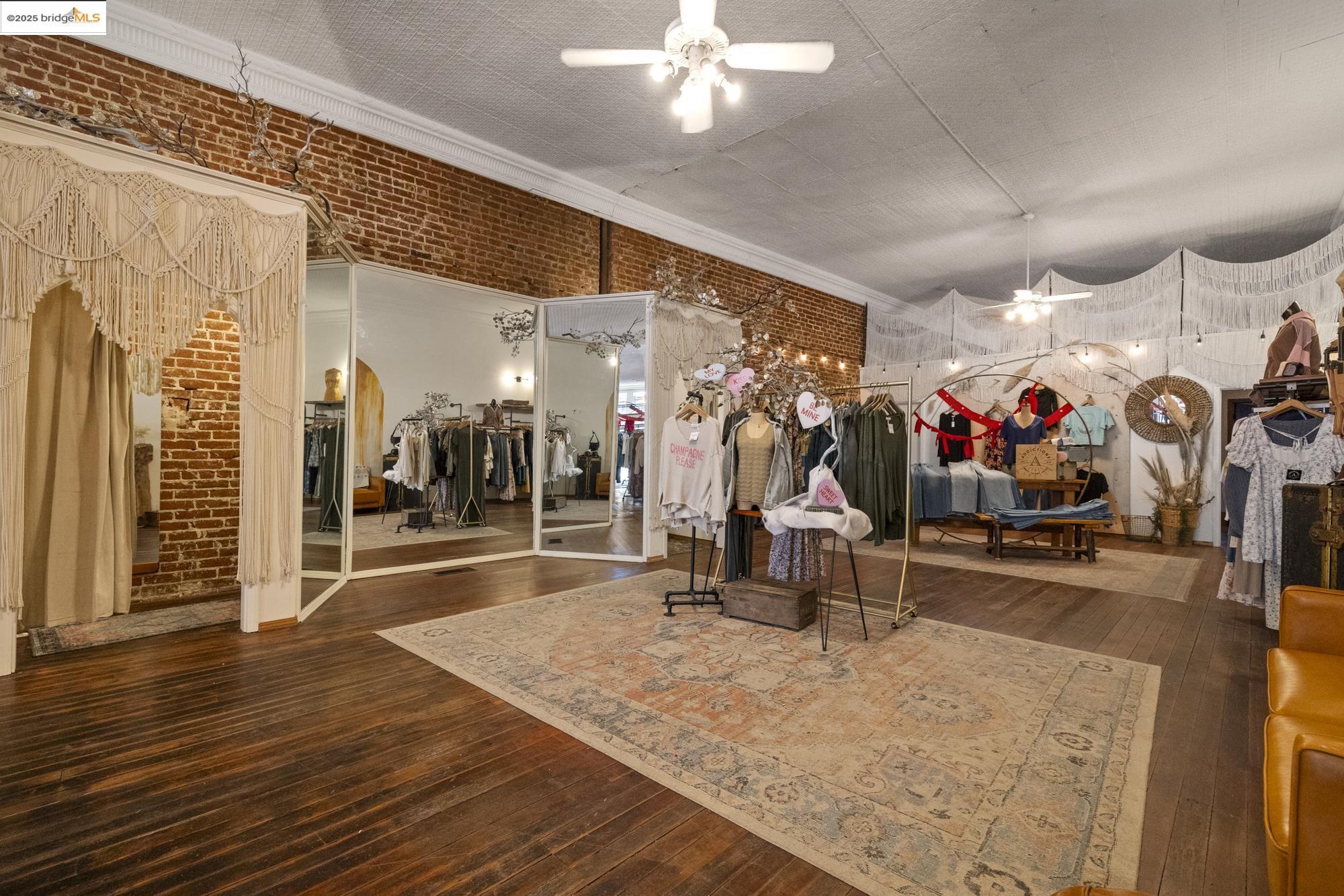 146 S Washington, Sonora, California 95370, ,Commercial Sale,For Sale,146 S Washington,41103259