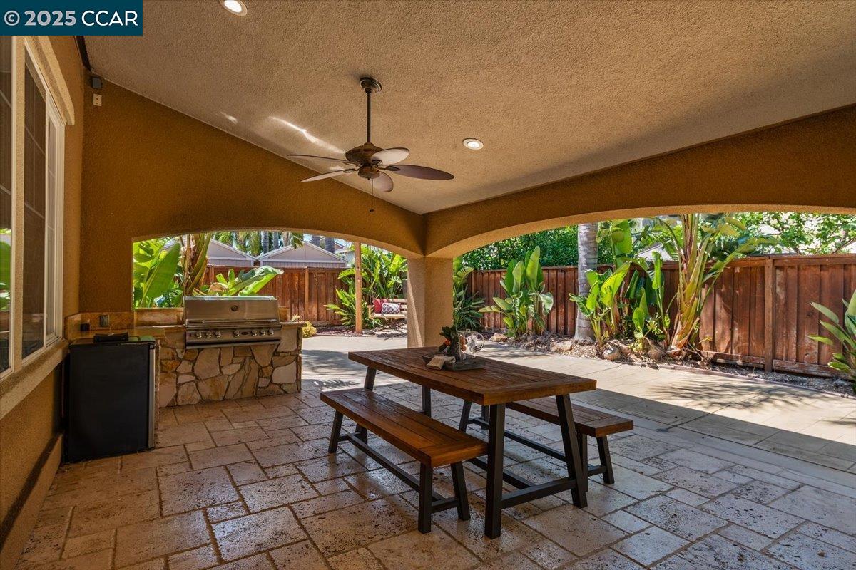 Detail Gallery Image 16 of 47 For 1669 Albani Place, Brentwood,  CA 94513 - 5 Beds | 3/1 Baths