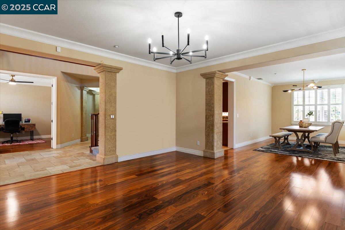 Detail Gallery Image 4 of 47 For 1669 Albani Place, Brentwood,  CA 94513 - 5 Beds | 3/1 Baths