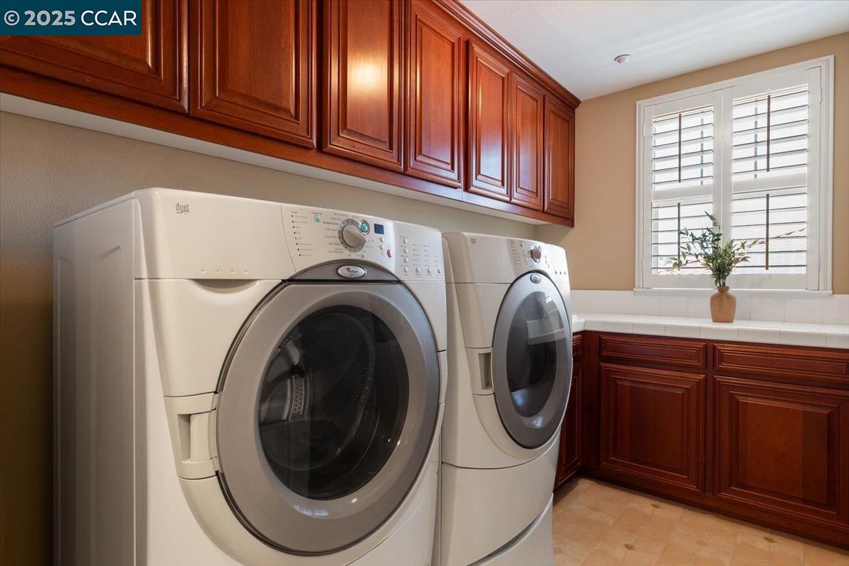 Detail Gallery Image 34 of 47 For 1669 Albani Place, Brentwood,  CA 94513 - 5 Beds | 3/1 Baths