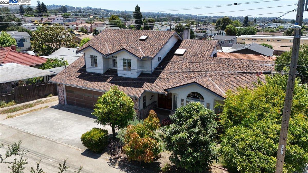 4095 Robin Ln, Castro Valley, California 94546, 4 Bedrooms Bedrooms, 8 Rooms Rooms,3 BathroomsBathrooms,Residential,For Sale,4095 Robin Ln,41103263