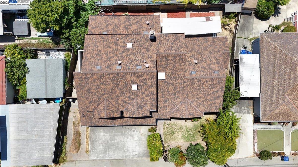 4095 Robin Ln, Castro Valley, California 94546, 4 Bedrooms Bedrooms, 8 Rooms Rooms,3 BathroomsBathrooms,Residential,For Sale,4095 Robin Ln,41103263