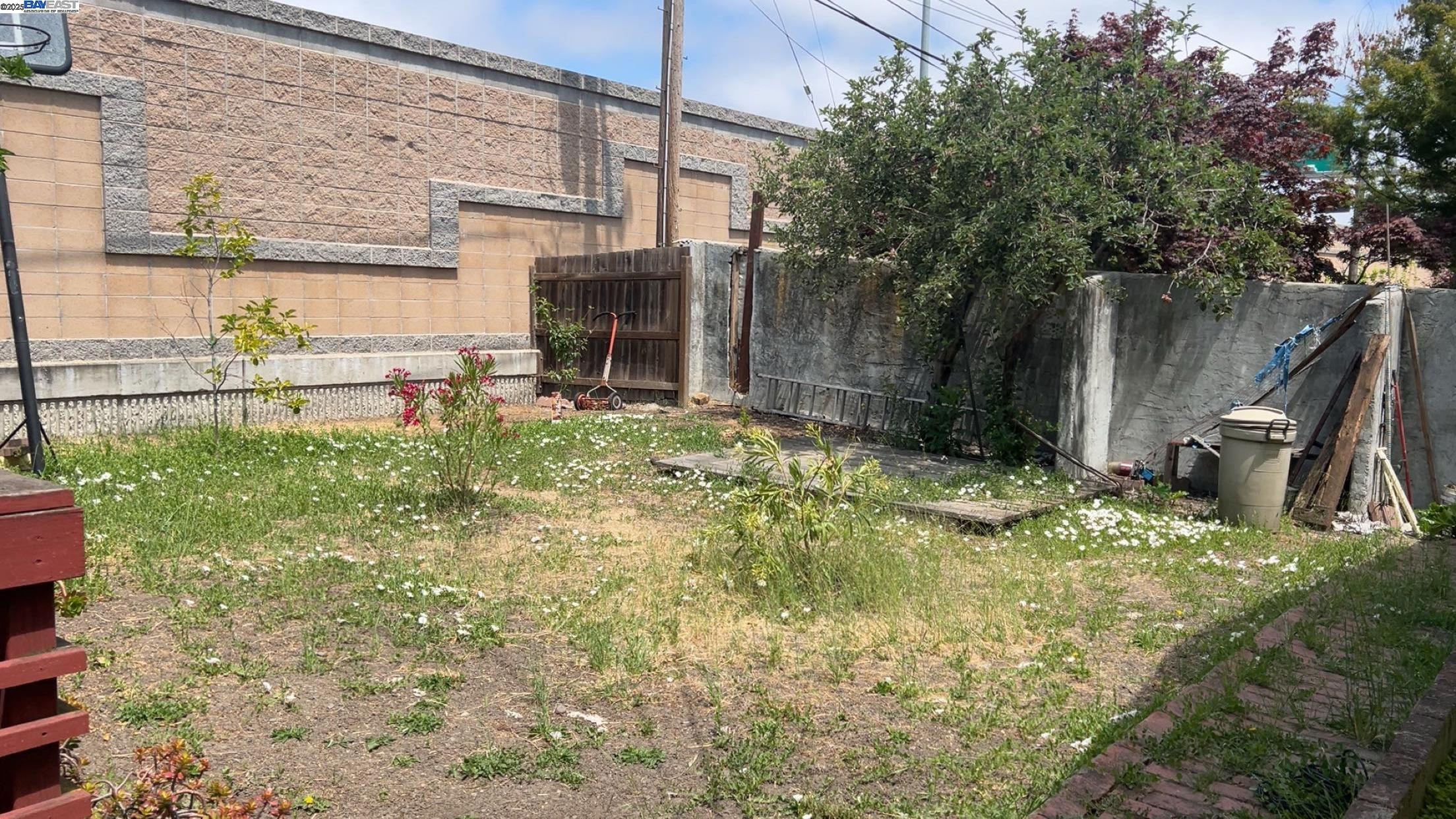 25936 Peterman Ave, Hayward, California 94545, 5 Bedrooms Bedrooms, 9 Rooms Rooms,3 BathroomsBathrooms,Residential,For Sale,25936 Peterman Ave,41103266