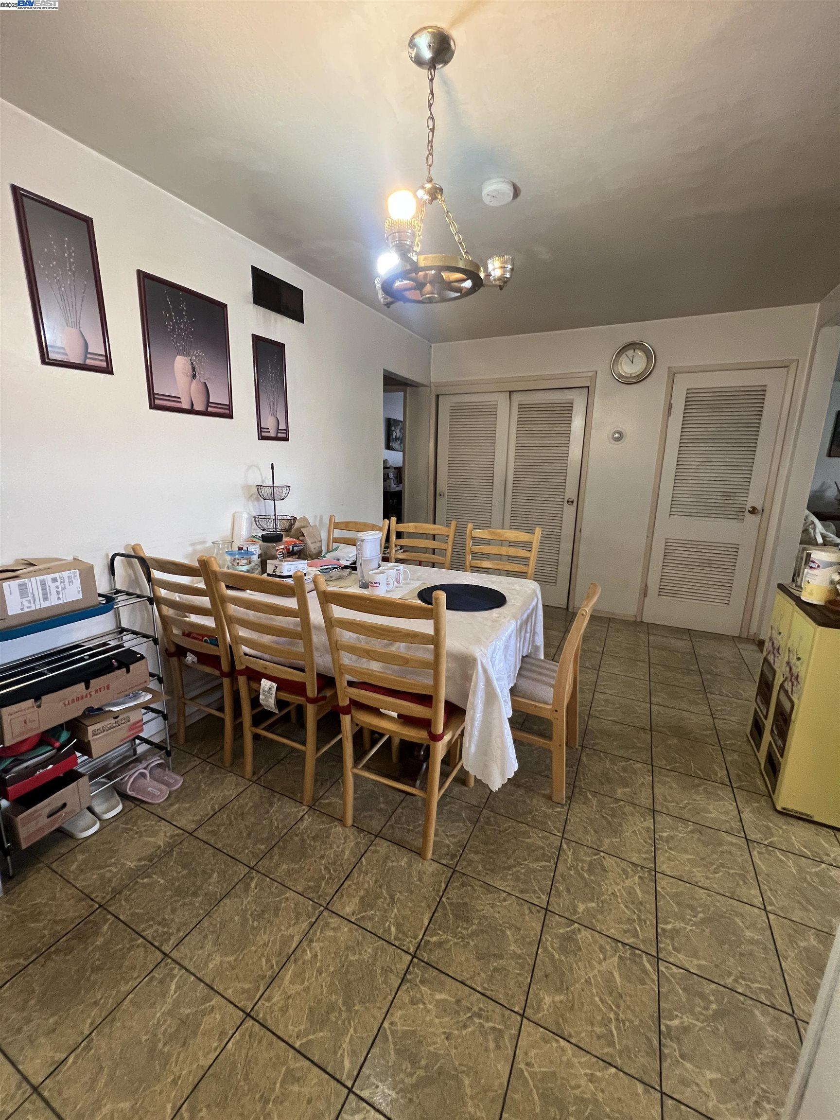 25936 Peterman Ave, Hayward, California 94545, 5 Bedrooms Bedrooms, 9 Rooms Rooms,3 BathroomsBathrooms,Residential,For Sale,25936 Peterman Ave,41103266